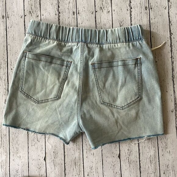 American Original Rewash Brand Pull On Jean Shorts - Picture 4 of 4